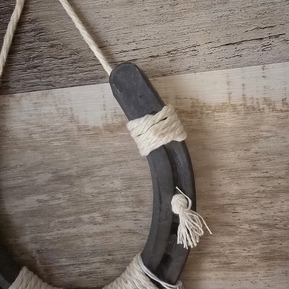 Handmade Macrame Boho Horseshoe Dreamcatcher - Picture 4 of 4